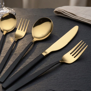 Juego de cubiertos moderno de 5 piezas en acero inoxidable negro mate con baño de oro, ecológico, para la cena, para la cocina, para bodas. - Product Image 3