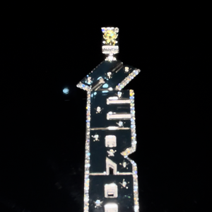 תליון יהלומים בהתאמה אישית עם תעודת GRA, תליון אנכי עם שם/אות, כסף 925, משובץ במלואו ב-VVS, תליון מוסאניט בסגנון ראפר. - Product Image 4