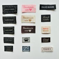 Etiqueta tejida negra de diseño HECHO A MANO para etiquetas de tela, accesorios de ropa, Etiquetas tejidas hechas a medida
