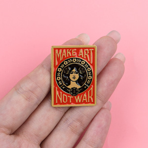เข็มกลัดเคลือบเงาแบบวินเทจ ลายดอกไม้ ผู้หญิง  แรงบันดาลใจจาก Shepard Fairey  ทำศิลปะเพื่อสันติภาพ ไม่ใช่สงคราม - Product Image 3