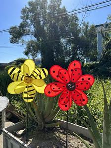 Kunden spezifische Großhandel neue Doppels chicht Cartoon Biene und Marienkäfer bunte Spielzeug Windmühle - Product Image 4