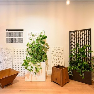 Usine Personnalisée <span class=keywords><strong>Recrutement</strong></span> Carré Rond rouillé Découpée Au Laser Grande Jardinière En Acier Corten écran En Métal Pot de Fleur Planteur - Product Image 1