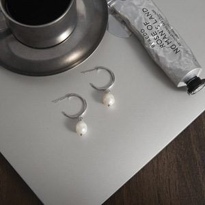 Pendientes de aro con perlas de agua dulce de acero inoxidable para mujer, uso diario - Product Image 4