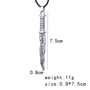 Collier de mode Blanche-Neige, pendentif vintage en forme de poignard du Nain Rumpelstiltskin, en alliage de zinc plaqué argent antique, avec chaîne en corde - Product Image 2