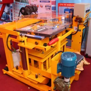 Machine de fabrication de bloc de seconde main QMJ4-30, prix de la machine mobile de fabrication de briques creuses du népal à vendre