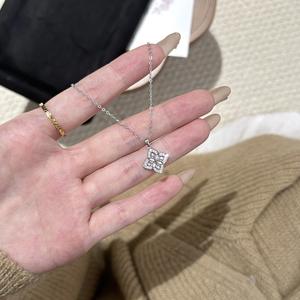 Collier exquis en argent pur S925 avec petit pendentif en diamant, collier scintillant à plusieurs niveaux, collier de clavicule superbe, collier de clavicule en sucre - Product Image 3