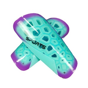 Protections de tibia de football en EVA doublement épaissies pour adultes et enfants - Couleurs/logo/tailles personnalisables - Équipement de protection pour l'entraînement sportif - Product Image 2
