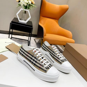 Zapatos de Lona para Caminar para Hombre y Mujer, Diseño Transpirable con Amortiguación, Suela de Goma para Verano Zapatos de Lujo de Diseñador de Alta Calidad. - Product Image 3