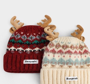 Chapeau d'hiver unisexe pour adulte, design mignon en peluche, coupe-vent, avec protège-oreilles en forme de bois de cerf, vente chaude, OEM, vente en gros, Noël - Product Image 1