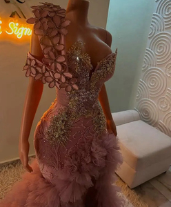 <span class=keywords><strong>Abiti</strong></span> da ballo <span class=keywords><strong>lunghi</strong></span> rosa personalizzati <span class=keywords><strong>con</strong></span> <span class=keywords><strong>spacco</strong></span> <span class=keywords><strong>laterale</strong></span>, lussuosi <span class=keywords><strong>abiti</strong></span> da sera africani a sirena per ragazze nere <span class=keywords><strong>con</strong></span> fiori 3D e ruches <span class=keywords><strong>con</strong></span> perline - Product Image 4