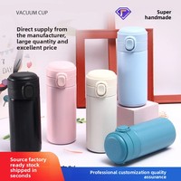 Mini tasse à eau isolée en acier inoxydable 304 personnalisable du fabricant.