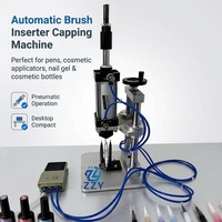 Machine automatique d'insertion de brosses pour flacons de vernis à ongles, solution d'emballage pour machine à presser les brosses cosmétiques