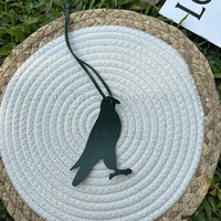 Pendentif de sac en cuir PU coloré, durable, en forme de pigeon porte-bonheur, porte-clés en cuir pour voiture