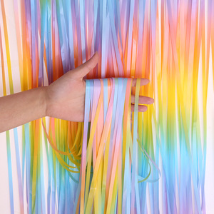 Pastell-Regenbogen-Folienfransenvorhang Pastell-Regenbogen-Hintergrund Streamer für Kindergeburtstag/Halloween/Weihnachtsfeier-Dekorationen - Product Image 1
