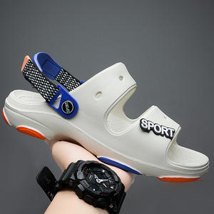 รองเท้าแตะแบบสวมสำหรับผู้ชาย รองเท้าแตะชายหาดฤดูร้อน รองเท้าแตะสำหรับขับรถ น้ำหนักเบา สวมใส่สบาย ระบายอากาศได้ดี กันลื่น สไตล์ลำลอง - Product Image 3