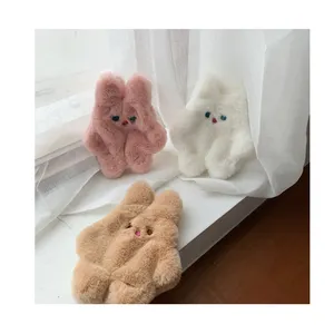 Borsa portamonete in peluche con ricamo all'ingrosso borsa portamonete in pelliccia carina piccola borsa morbida e soffice per ragazze