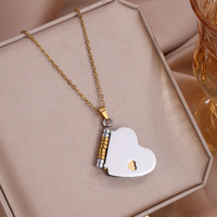Collier en acier inoxydable avec pendentif livre en forme de cœur, gravure « Love », cadeau de confession pour la Saint-Valentin, chaîne en bambou, unisexe et sportif