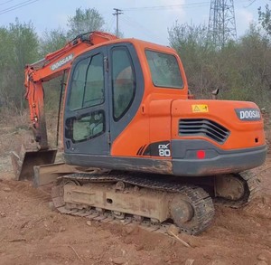 รถขุดขนาดเล็ก Doosan DX80 สีเดิม ใช้งานแล้ว ราคาถูกที่สุด รถขุดตีนตะขาบ Doosan DX80 มือสอง พร้อมใบมีด - Product Image 6