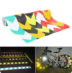 Ruban adhésif réfléchissant en PVC personnalisé OEM ODM, film vinyle, autocollant à rayures, marqueur en rouleau, adhésif en caoutchouc, imperméable pour camion <span class=keywords><strong>et</strong></span> voiture - Product Image 4