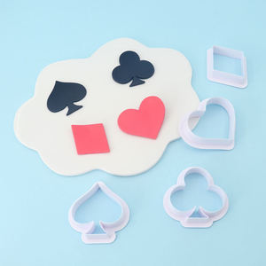 Nuevo Juego de 4 Utensilios para Repostería con Diseño de Dados de Póker, Moldeado por Inyección, para Azúcar, Galletas y Repostería, Modelo Personalizable THM039 OPP - Product Image 1