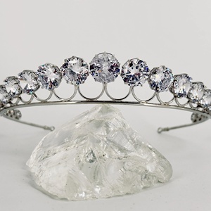 OEM/ODM Queen Maxima Diadème et Boucles d'oreilles en Zircon Hollandais, Ensemble Couronne de <span class=keywords><strong>Mariage</strong></span> Tendance <span class=keywords><strong>Or</strong></span>/Argent - Product Image 1