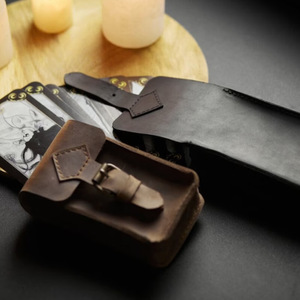 Bolsa de almacenamiento de cartas de juego de entretenimiento de cuero PU al por mayor, estuche de cuero portátil simple para juegos de cartas de tarot al aire libre - Product Image 2