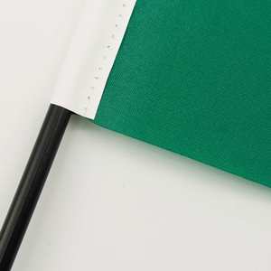 Bandiera da Tavolo dell'Irlanda in Poliestere con Base in Plastica ABS e Asta, Decorazione da Scrivania per Ufficio - Product Image 2