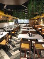 Ensemble de meubles de restaurant classique de luxe Timberight Mobiliario Para Restaurante utilisé pour les projets de bar, de pub, de Paris, de Turquie et d'Asie