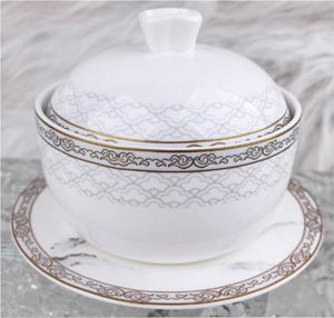 Service de table en porcelaine fine 45% de cendre de grès, motif paysage de montagne marbrée, bord doré en relief, pour hôtels, mariages et restaurants - Product Image 3