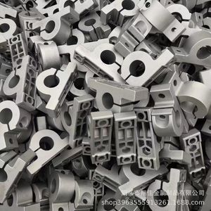 Fundición de aleación de aluminio, piezas metálicas fundidas a presión, hechas a medida para maquinaria, tolerancia de 0.1, fundición por gravedad - Product Image 1