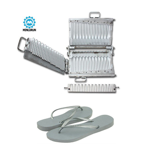 Tongs en caoutchouc pour hommes et femmes, pantoufles d'été personnalisées, vente en gros, tongs, moule de sangle supérieure, 2020 - Product Image 2