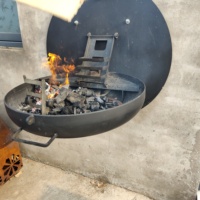 Barbecue au bois en acier corten réglable en hauteur pour patio, foyer design moderne finition noire pliable