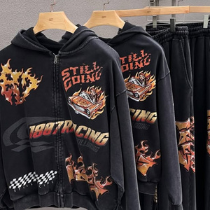 Sudadera con capucha vintage de felpa francesa suave, 100% algodón peinado, con cremallera completa, estilo streetwear, lavado descolorido por el sol, de peso pesado, con estampado serigrafiado y corte holgado. - Product Image 3