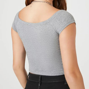 Crop Tops de qualité supérieure avec design personnalisé pour femmes T-shirts personnalisés Crop Top chemise courte pour femmes - Product Image 3