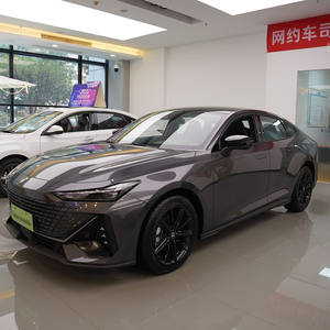 Nouvelle <span class=keywords><strong>voiture</strong></span> à essence Changan Uni-V 2.0T 2025 à livraison <span class=keywords><strong>rapide</strong></span> et prix abordable, sièges électriques en alliage d'aluminium, phares LED, toit ouvrant panoramique - Product Image 2