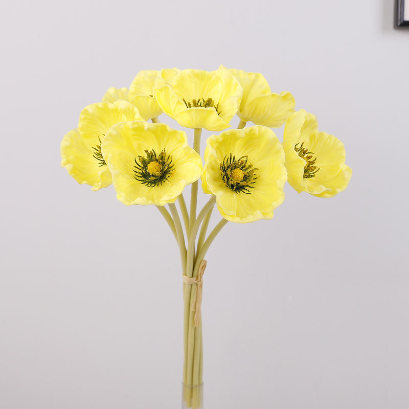 สีเหลือง