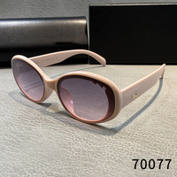 QUEJOEY Lunettes de soleil ovales à monture fine style œil-de-chat pour femme, sophistiquées, style urbain, protection UV400, non polarisées, monture noire