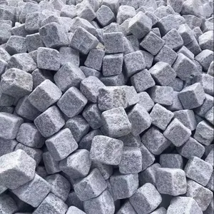 Barato Natual Split gris claro granito Patio adoquines calzadas adoquines piedra para la venta