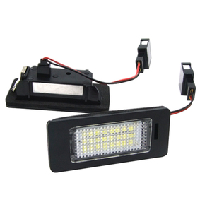 Conjunto de lámpara de etiqueta de matrícula LED NSSC para <span class=keywords><strong>Audi</strong></span> <span class=keywords><strong>A1</strong></span> A4 A5 A6 A7 S5 Q5 RS5 24SMD luces LED blancas de xenón - Product Image 4