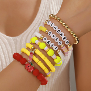 Set de Pulseras de Regalo para Maestras, con Cuentas de Letras y Colgante de Manzana, Joyería de Arcilla Polimérica, Set de Joyería de Moda para Mujer - Product Image 1