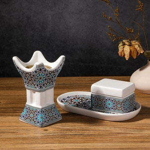 Bruciatore d'Incenso Rustico a Torre con Stampa Araba, Design a Quattro Angoli, in Ceramica, Decorazione per Matrimoni Africani, Perfetto anche per l'Atmosfera Domestica - Product Image 2