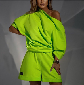 2025 lindos conjuntos de verano de 2 piezas para mujer, camisetas y pantalones cortos de manga corta por encima de la rodilla para salir ropa - Product Image 4