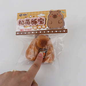 Jouet Squishy Capybara Classique Super Doux 6x5.5cm Autre Matière 60g Anti-Stress à Presser Cadeau pour Enfants & Adultes - Product Image 2