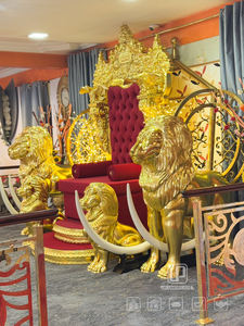 Deluxe trono del re in legno intagliato a mano con 4 teste di leone d'oro sedile del trono <span class=keywords><strong>della</strong></span> <span class=keywords><strong>regina</strong></span> in legno massello per l'arredamento del soggiorno - Product Image 5