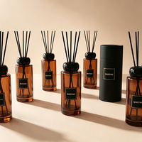 Flacon diffuseur de parfum en verre ambré de luxe avec bouchon noir, flacon d'arôme, décoration d'intérieur, emballage de diffuseur, logo personnalisé