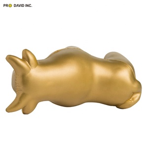 Pelota de Ejercicio con Forma de Toro Dorado de PU de Alta Calidad a Precio de Fábrica, Juguetes Blandos para Aliviar el Estrés en Niños, Espuma con Logotipo Personalizable para Promociones - Product Image 2