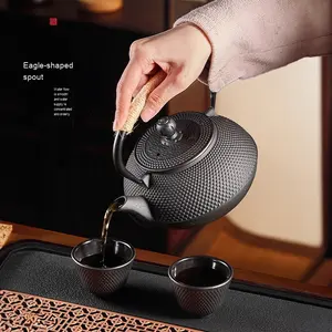 Чугунный чайник ручной работы, 900 мл - Product Image 3
