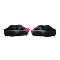 Canapé Yicheng de luxe léger pour salon de beauté, canapé paresseux rose et rouge sexy, mobilier de chambre à coucher en gros à vendre