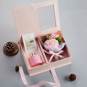 Vente Flash - Cadeau de la Saint-Valentin - Savon aromathérapeutique en verre de 120 ml - Rose - Cadeau pour femmes - Fournitures pour fêtes et festivals - Coffret cadeau d'anniversaire - Product Image 2