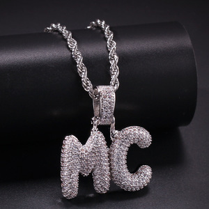 <span class=keywords><strong>Collana</strong></span> personalizzata <span class=keywords><strong>placcato</strong></span> <span class=keywords><strong>oro</strong></span> con lettere a bolle donna e <span class=keywords><strong>uomo</strong></span> stile Hip Hop pendente con zircone e materiale in ottone - Product Image 3
